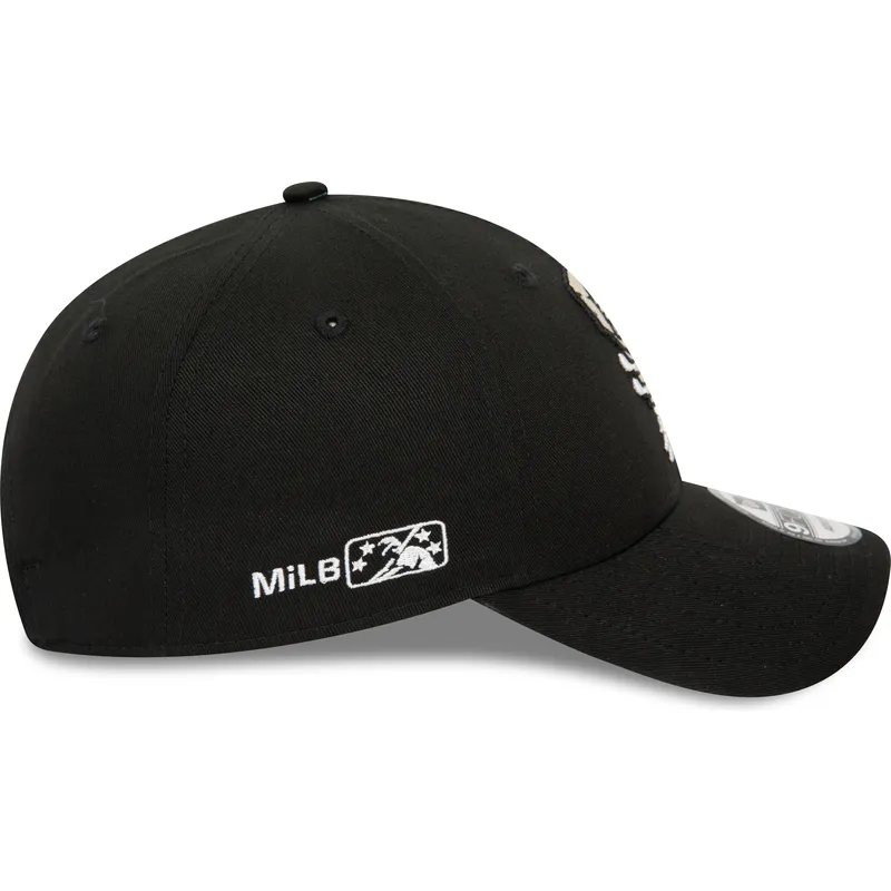 svart-justerbar-kurvad-keps-9forty-minor-league-fran-lansing-lugnuts-milb-av-new-era
