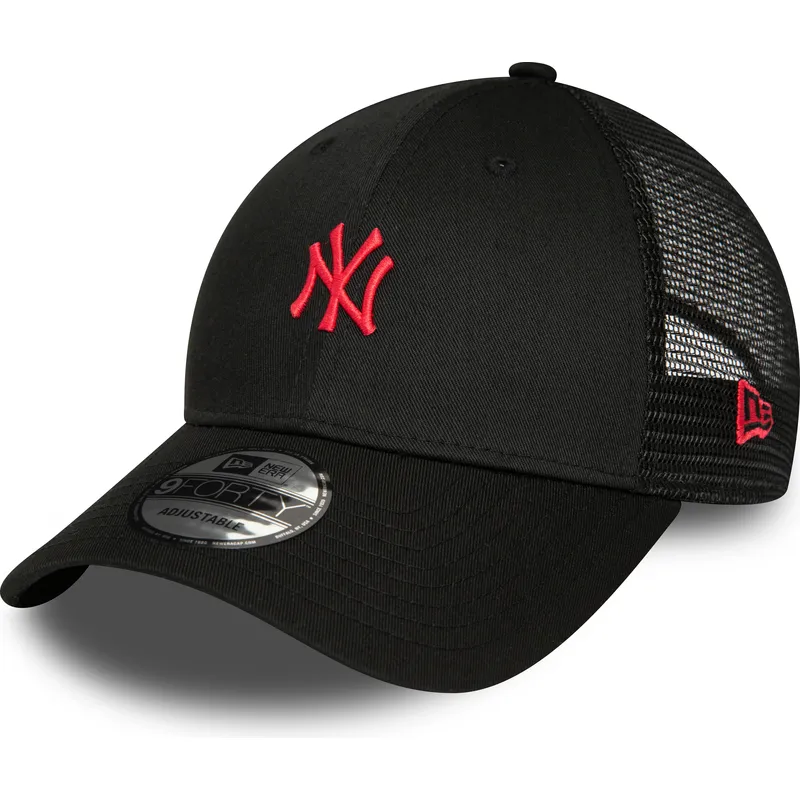 kepsar-curva-svart-justerbart-band-9forty-home-field-fran-new-york-yankees-mlb-av-new-era