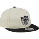 beige-och-svart-justerbar-platt-keps-9fifty-retro-crown-denim-fran-oakland-raiders-nfl-av-new-era