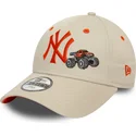 beige-justerbar-bojd-keps-med-orange-logotyp-for-barn-9forty-graphic-monster-truck-av-new-york-yankees-mlb-fran-new-era