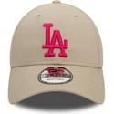 kepsar-curva-beige-justerbart-band-rosa-9forty-league-essential-fran-los-angeles-dodgers-mlb-av-new-era