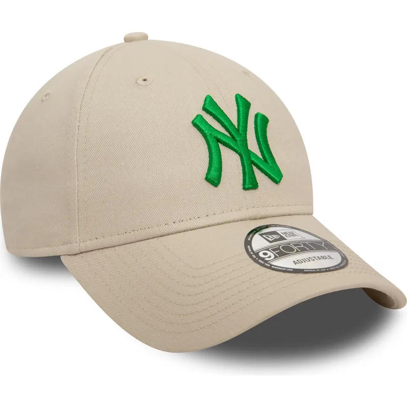 kepsar-curva-beige-justerbart-band-9forty-league-essential-fran-new-york-yankees-mlb-av-new-era
