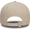 kepsar-curva-beige-justerbart-band-claro-9forty-league-essential-fran-new-york-yankees-mlb-av-new-era