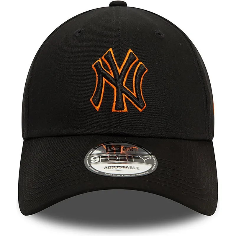 new-york-yankees-mlb-9forty-team-outline-svart-justerbar-bojd-keps-med-orange-logotyp-fran-new-era