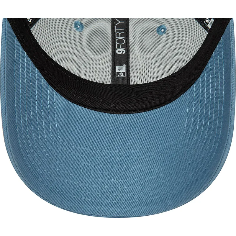 kepsar-curva-bla-justerbart-band-9forty-seasonal-infill-fran-new-york-yankees-mlb-av-new-era