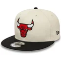 beige-och-svart-platt-keps-snapback-9fifty-logo-chicago-bulls-nba-fran-new-era