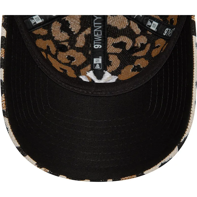 kepsar-curva-leopard-justerbart-band-9forty-jacquard-fran-new-york-yankees-mlb-av-new-era