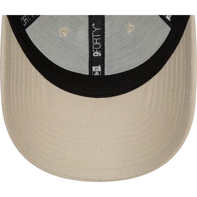 beige-justerbar-bojd-keps-for-kvinnor-9forty-floral-new-york-yankees-mlb-fran-new-era