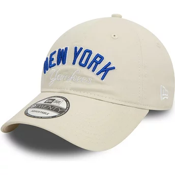 New Era böjd brädd 9TWENTY Wordmark New York Yankees MLB beige justerbar keps