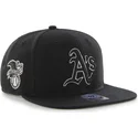 svart-platt-snapback-keps-med-svart-och-vitt-oakland-athletics-mlb-logo-fran-47-brand-sure-shot