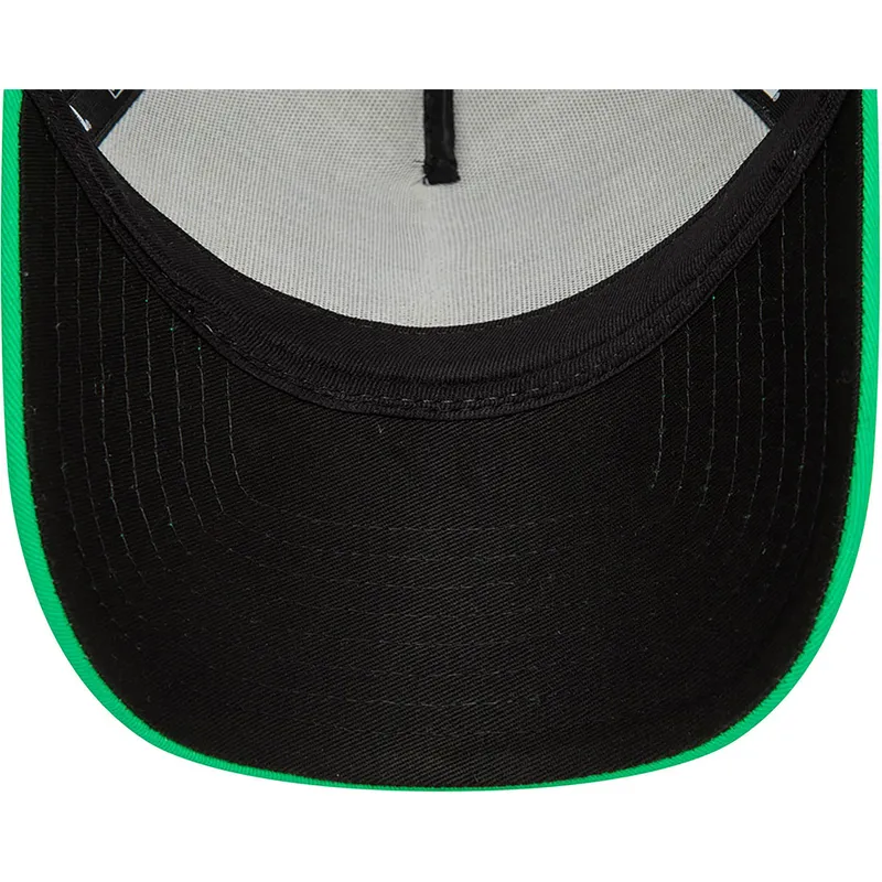 kepsar-curva-flerfargad-snapback-a-frame-character-fran-rick-y-morty-av-new-era