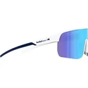 solglasogon-vit-gafas-fran-sol-blancas-y-azules-dakota-002-av-red-bull