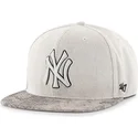 kepsar-plana-gra-snapback-fran-new-york-yankees-mlb-av-47-brand