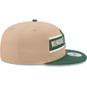 brun-och-gron-platt-snapback-keps-9fifty-draft-2024-milwaukee-bucks-nba-fran-new-era