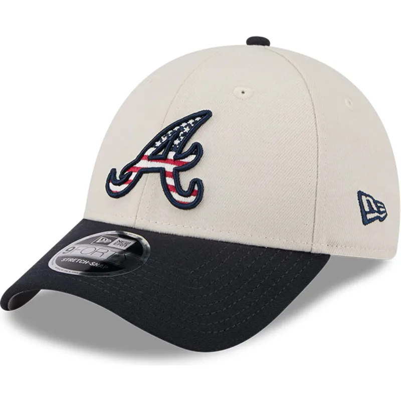 bojd-keps-beige-och-marinbla-snapback-9forty-stretch-snap-4th-of-july-fran-atlanta-braves-mlb-av-new-era