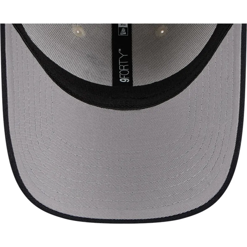 bojd-keps-beige-och-marinbla-snapback-9forty-stretch-snap-4th-of-july-fran-atlanta-braves-mlb-av-new-era