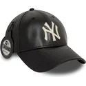 gorra-curva-negra-ajustable-9forty-leather-de-new-york-yankees-mlb-de-new-era