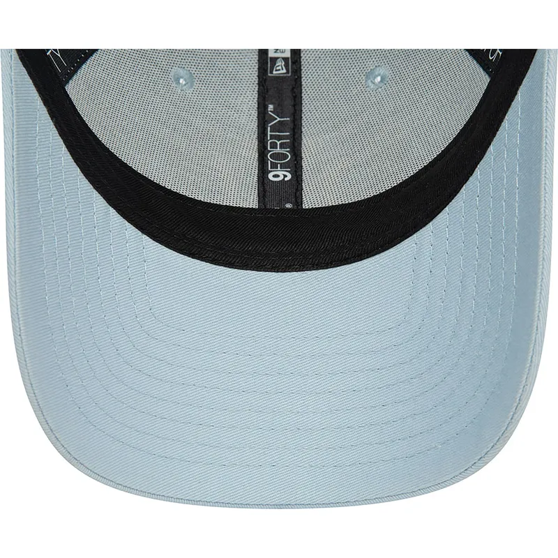 new-era-new-york-yankees-mlb-9forty-league-essential-ljusbla-justerbar-bojd-keps