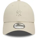 beige-justerbar-bojd-keps-9forty-metallic-pin-new-york-yankees-mlb-fran-new-era