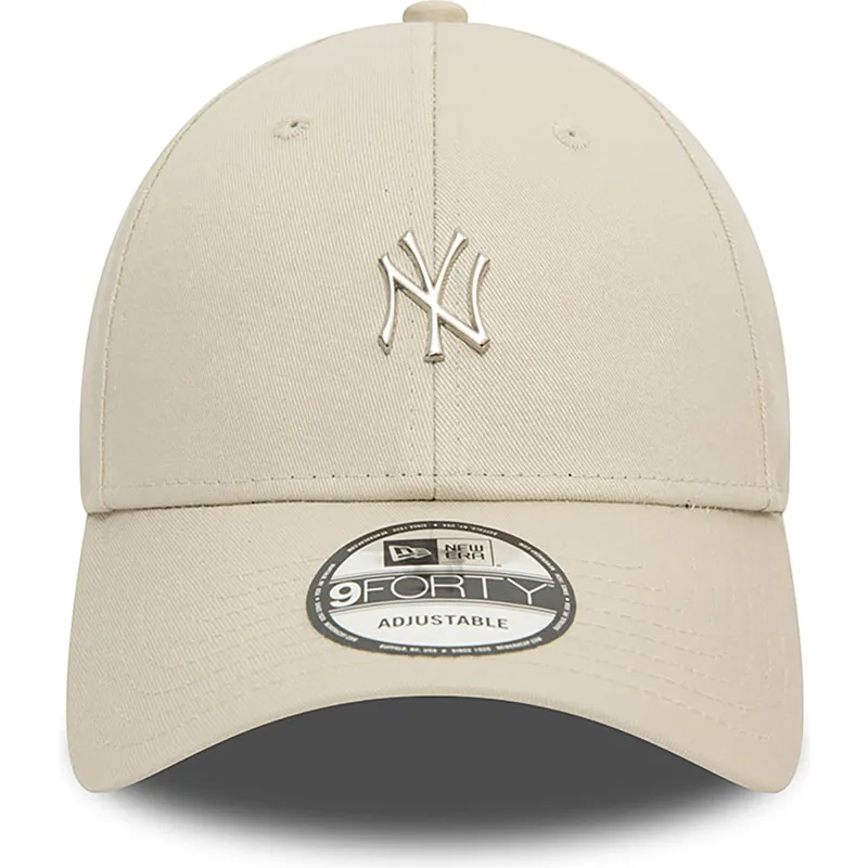 bojd-beige-justerbar-keps-9forty-metallic-pin-new-york-yankees-mlb-fran-new-era