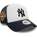 new-era-new-york-yankees-mlb-a-frame-world-series-vit-och-marinbla-truckerkeps