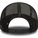 kepsar-curva-svart-snapback-bugs-bunny-and-his-friends-a-frame-fran-looney-tunes-av-new-era