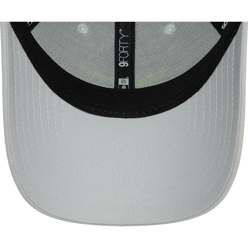 new-era-vespa-piaggio-9forty-seasonal-gra-justerbar-bojd-keps