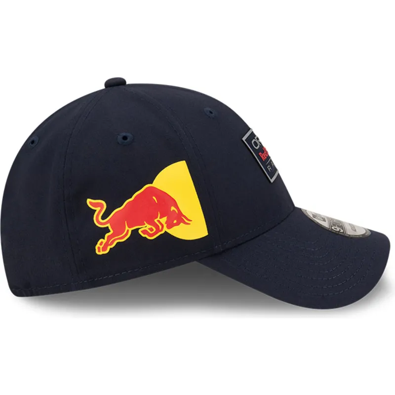 marinbla-bojd-justerbar-keps-9forty-repreve-graphic-fran-red-bull-racing-formula-1-av-new-era