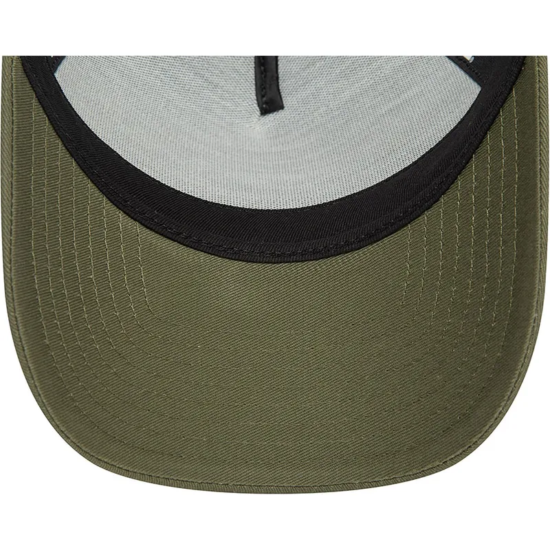 gron-och-svart-truckerkeps-a-frame-seasonal-fran-mclaren-racing-formula-1-av-new-era