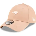 beige-justerbar-bojd-keps-9forty-seasonal-fran-mclaren-racing-formula-1-av-new-era