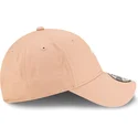 beige-justerbar-bojd-keps-9forty-seasonal-fran-mclaren-racing-formula-1-av-new-era