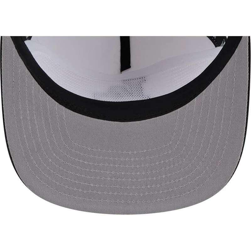 vit-och-svart-bojd-keps-snapback-golfer-chrome-logo-los-angeles-dodgers-mlb-fran-new-era