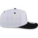 new-york-yankees-mlb-new-era-vit-och-svart-snapback-golfer-keps-med-bojd-skarm-och-chrome-logotyp