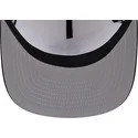 new-york-yankees-mlb-new-era-vit-och-svart-snapback-golfer-keps-med-bojd-skarm-och-chrome-logotyp