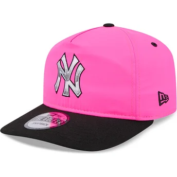 Rosa och svart böjd snapback GOLFER med Chrome Logo för New York Yankees MLB från New Era