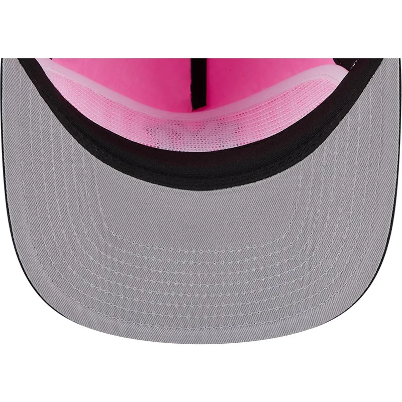 bojd-rosa-och-svart-snapback-keps-golfer-chrome-logo-new-york-yankees-mlb-fran-new-era