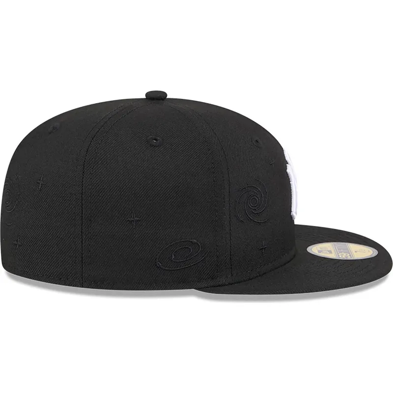 kepsar-plana-svart-justerad-59fifty-global-fran-new-york-yankees-mlb-av-new-era