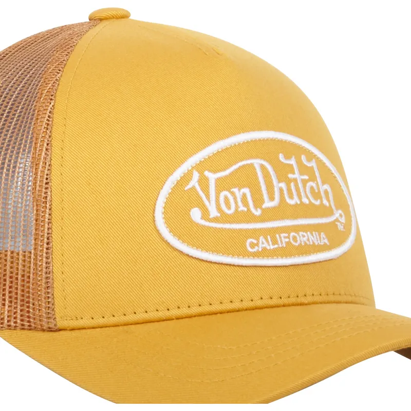 gul-justerbar-trucker-keps-lof-b09-fran-von-dutch