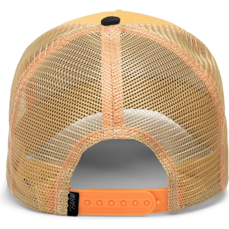 gul-och-svart-trucker-keps-tjur-the-dead-skull-eco-brutalism-the-farm-fran-goorin-bros