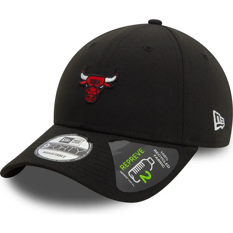 svart-bojd-justerbar-keps-9forty-repreve-mini-logo-fran-chicago-bulls-nba-av-new-era