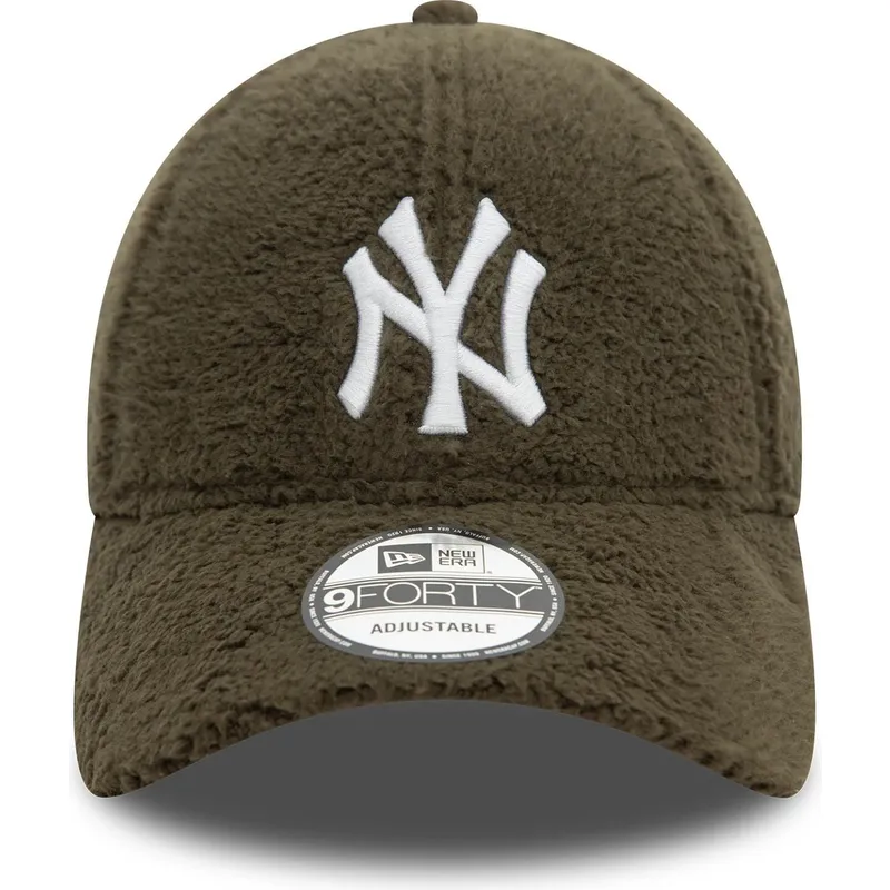 gron-justerbar-kurvad-keps-9forty-borg-new-york-yankees-mlb-fran-new-era
