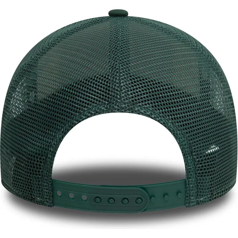 gron-trucker-keps-a-frame-ski-patch-fran-aspen-stader-och-strander-av-new-era