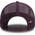 violett-a-frame-ski-patch-courchevel-stader-och-strander-truckerkeps-fran-new-era