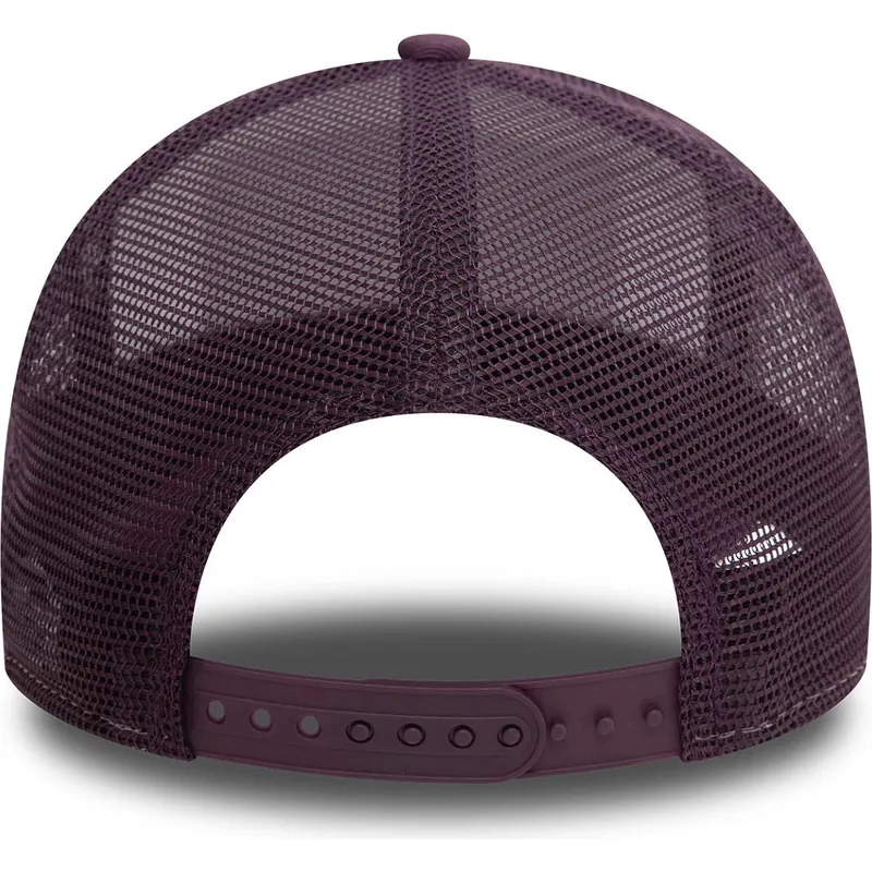 gorra-trucker-violett-a-frame-ski-patch-de-courchevel-stader-och-strander-fran-new-era