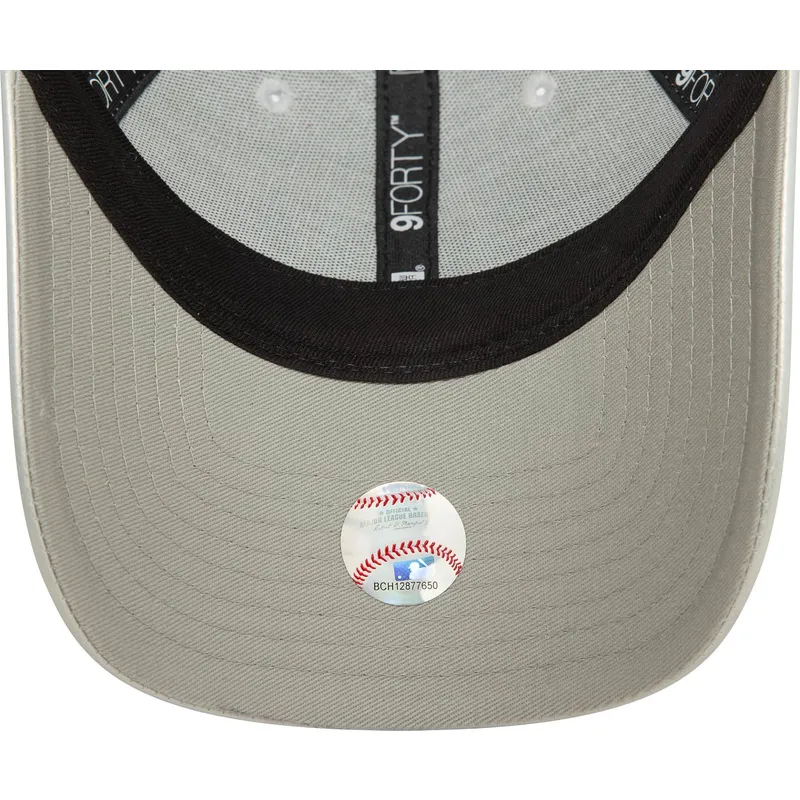 kepsar-curva-gra-justerbart-band-plateada-plateado-9forty-midi-pu-fran-new-york-yankees-mlb-av-new-era