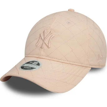 Justerbar rosa kurvad keps för kvinnor 9TWENTY Padded från New York Yankees MLB av New Era