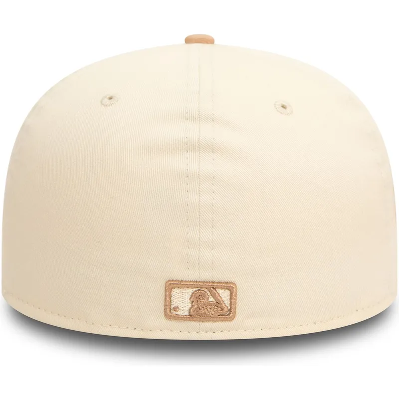 beige-och-brun-platt-keps-59fifty-side-patch-new-york-yankees-mlb-fran-new-era