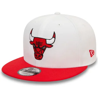 Vit och röd platt keps snapback 9FIFTY White Crown Patch från Chicago Bulls NBA av New Era