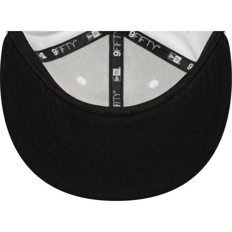 kepsar-plana-svart-snapback-9fifty-white-crown-patch-fran-los-angeles-lakers-nba-av-new-era