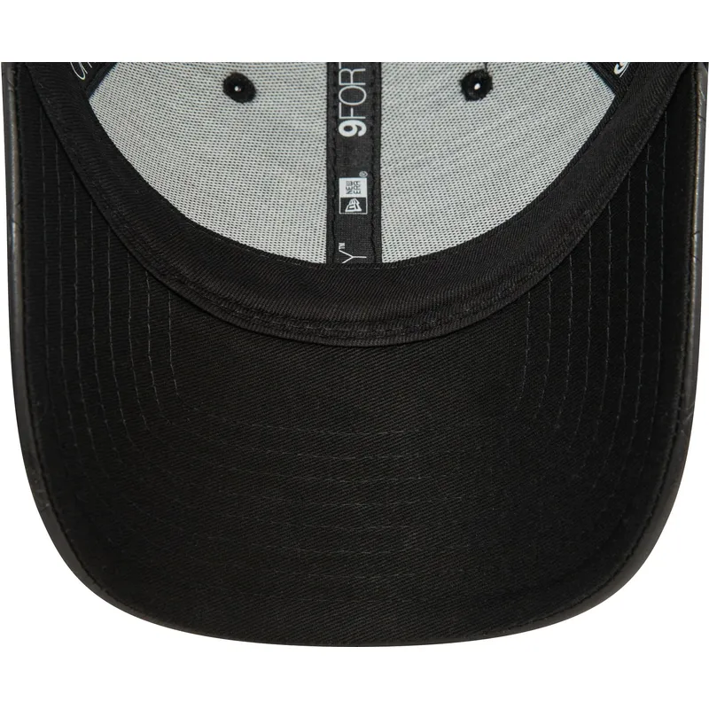new-era-new-york-yankees-mlb-9forty-pu-monogram-justerbar-svart-bojd-keps-for-kvinnor